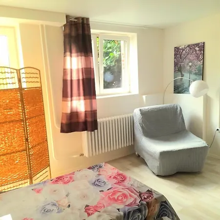 Lev I Sova 公寓式酒店 3*