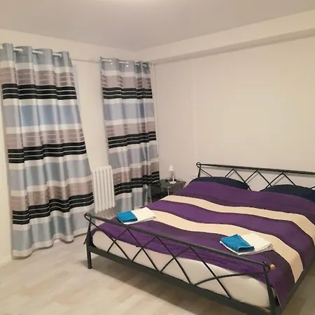 Aparthotel Lev I Sova *