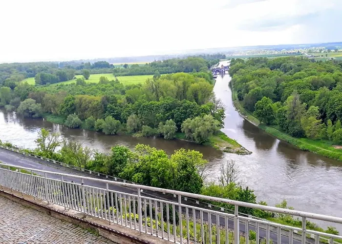 Lev I Sova 3* Mělník