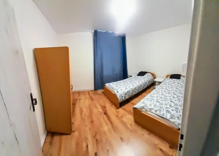 Lev I Sova Aparthotel